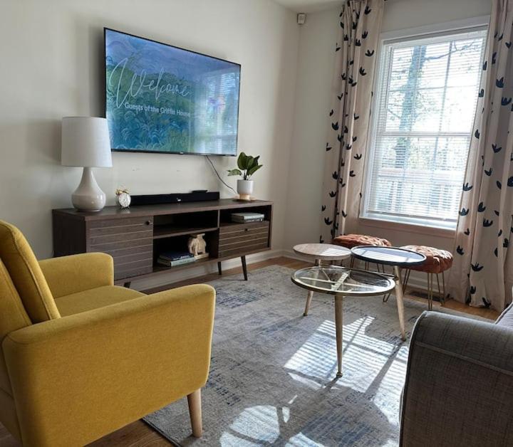 Vine City Home - Duplex - 3 Mins From Gwcc & Mercedes- Benz Stadium Atlanta Ngoại thất bức ảnh